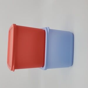 Tupperware Basic Square set of 2 New